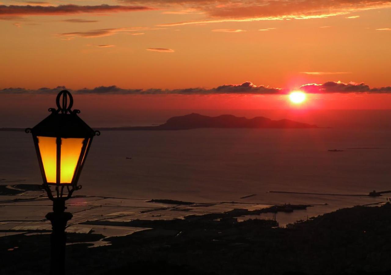 B&B La Casa Di Paola Trapani Kültér fotó